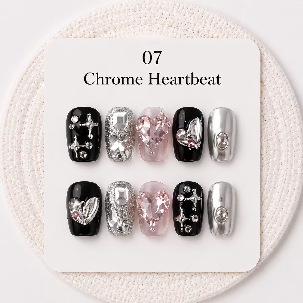 VELA HANDMADE NAILS