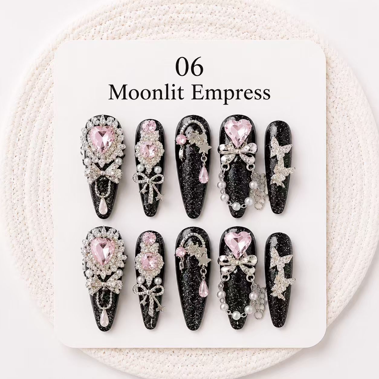 VELA HANDMADE NAILS