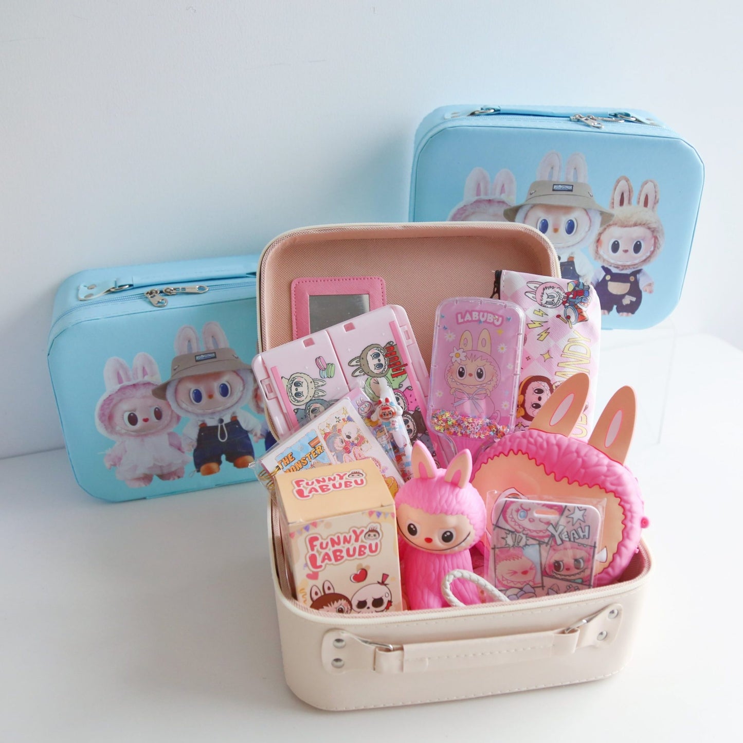 Lububu Gift Box | 1 suitcase +10 random items